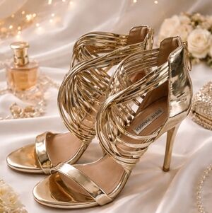 Steve Madden Metallic Gold Heels